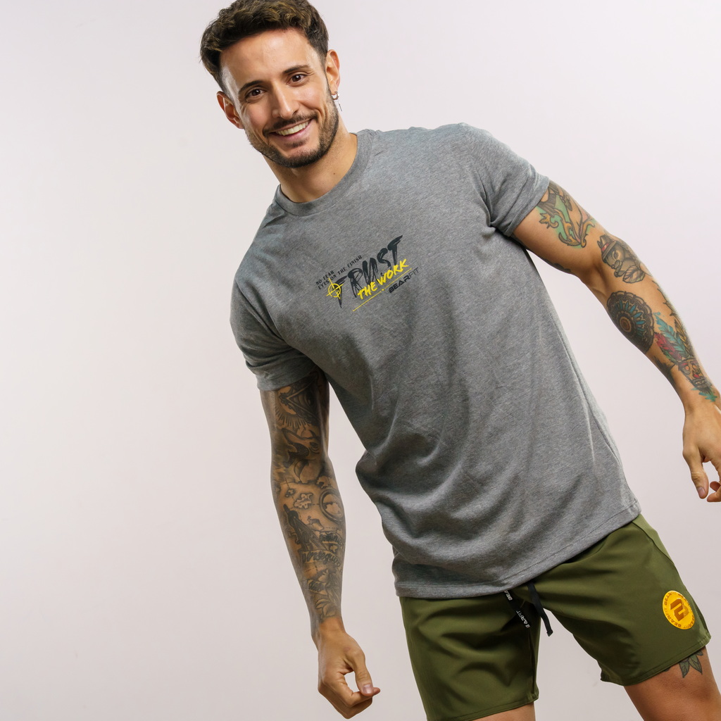 REMERA TRUST THE WORK - Imagen 5